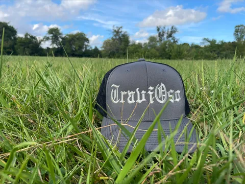 @travioso773
