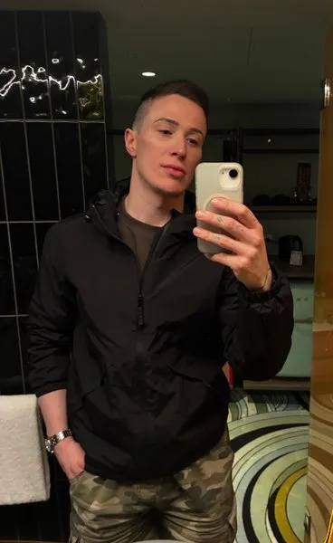 @tskay69