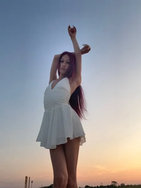 @tsmollymills