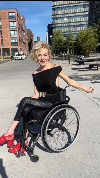 @u259499924