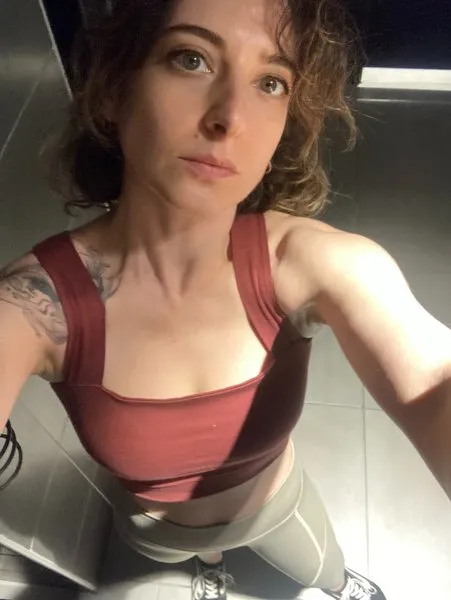 @u308489325
