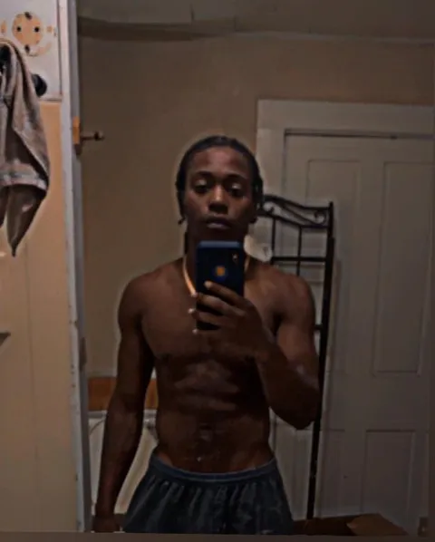 @unruly_cocky