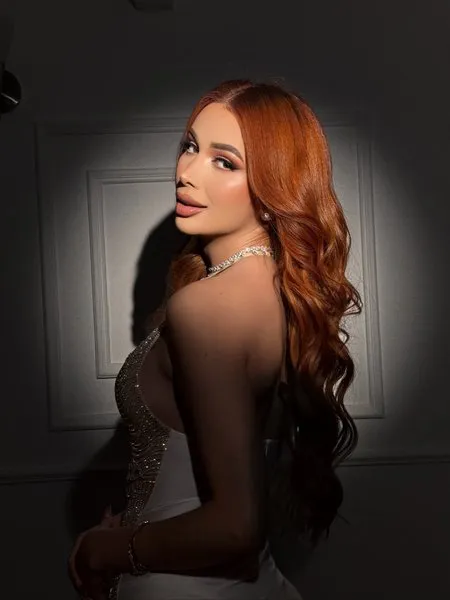 @veenus_