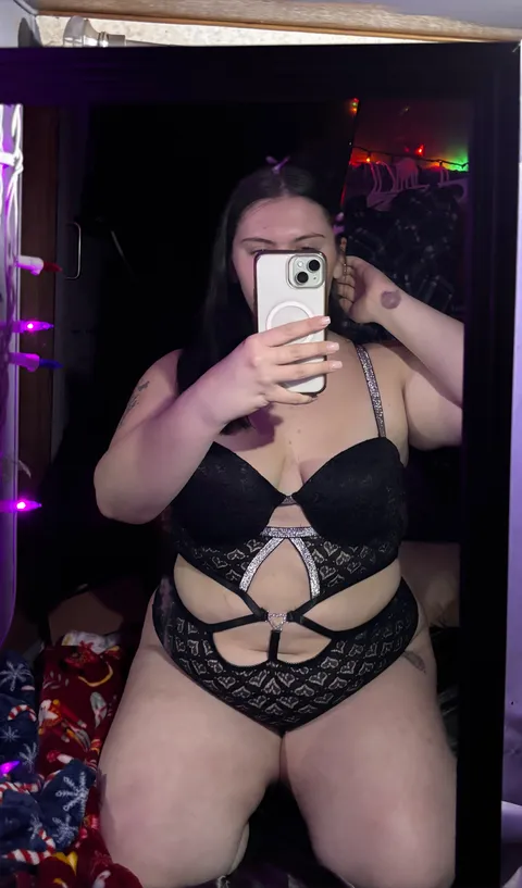 @velvet.temptation