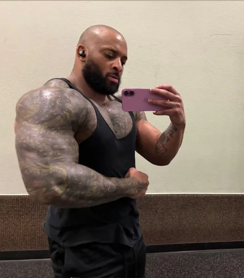 @venommuscle93
