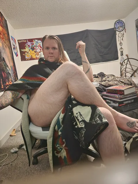 @verskinkyvers