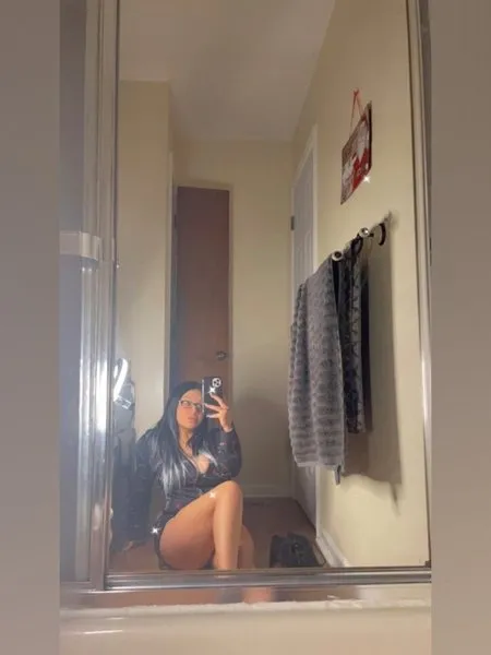 @victoriacenteno