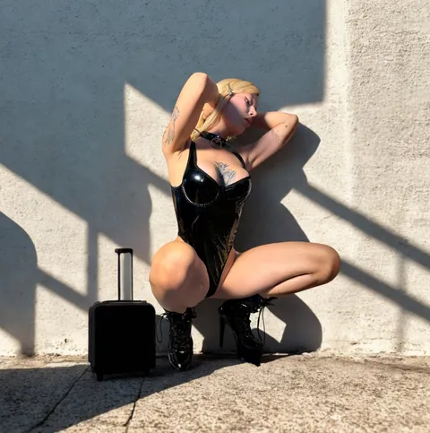 @vivianaaaa