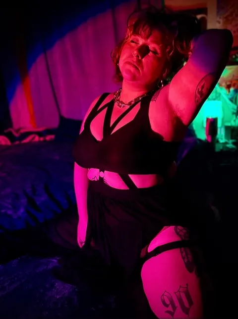 @vveryvviolet