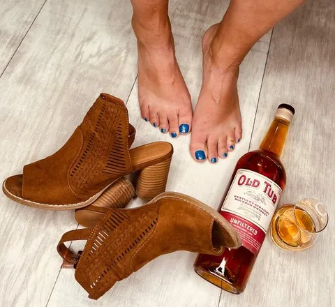 @whiskeywalker