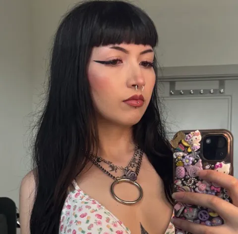 @xastridxo