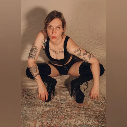 @xoxoaliaquinn