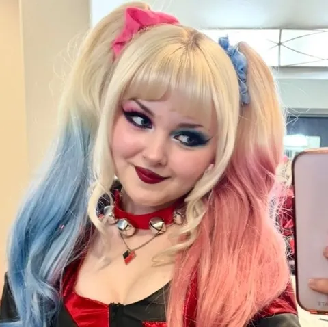 @xoxoharleyq