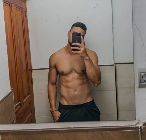 @yhobell_rivera