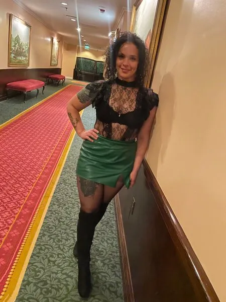 @yogahoney