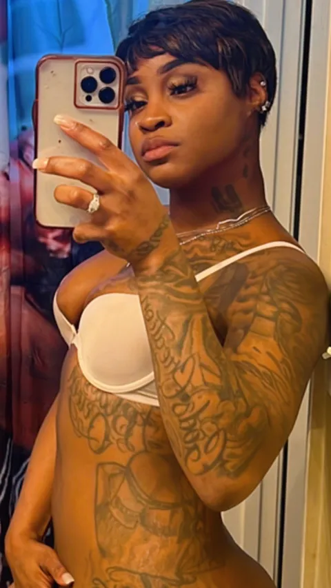 @your1queeen