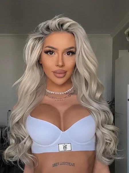 @yourfavbabydoll