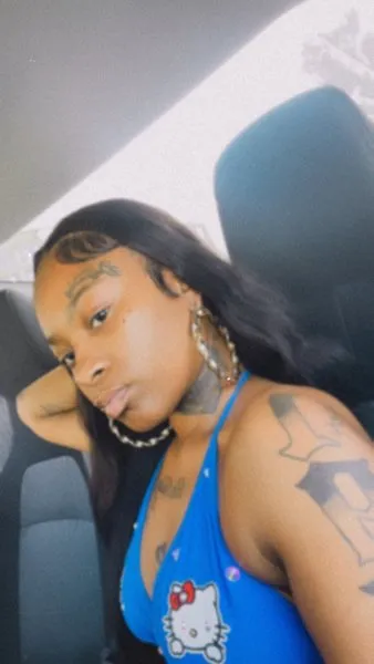 @yourfavshyfreak