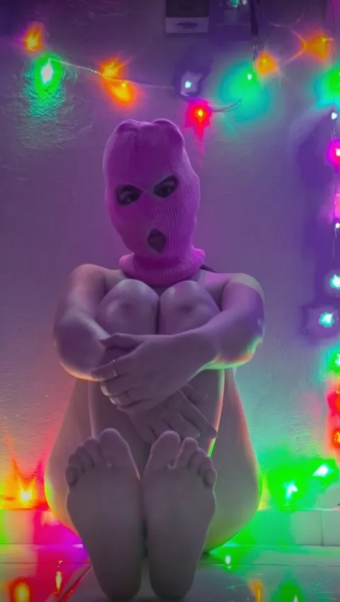 @yourgirljennysabrina