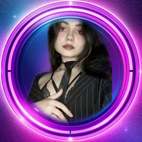 @yourlilgirl02