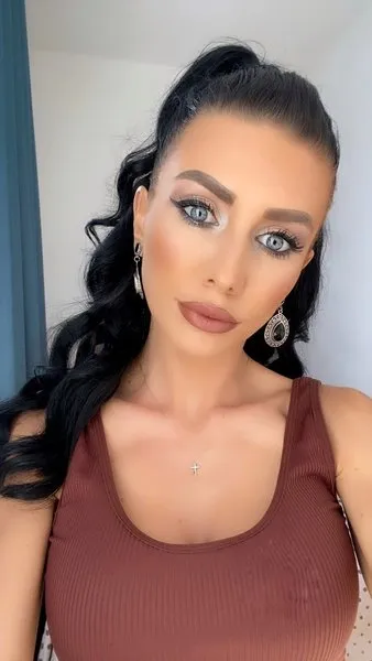 @zeyaazeya