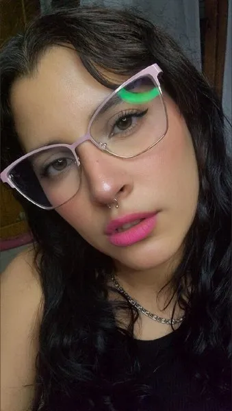 @zoesnakefree