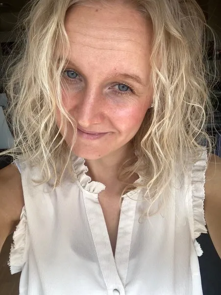 @zoeyzone