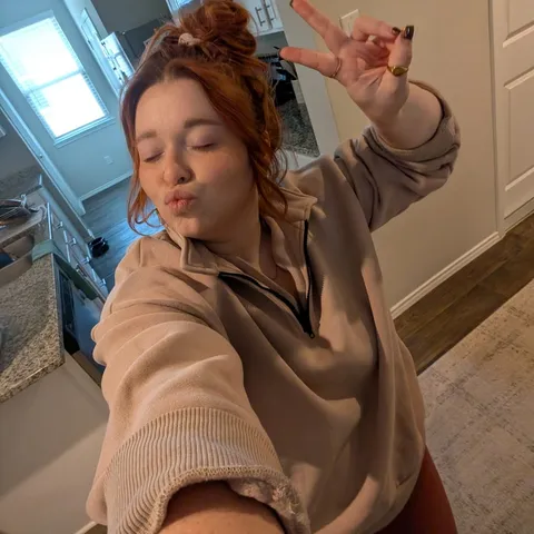 @allienoelle