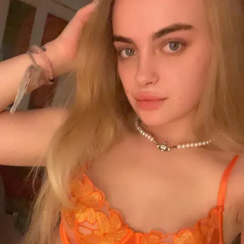 @AnnieLou