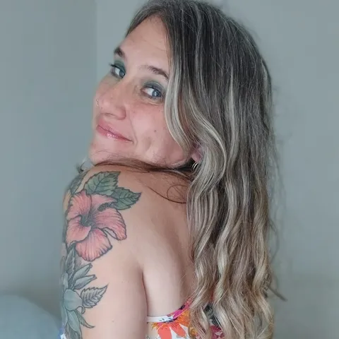 @blondy678