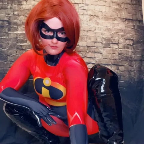@BoobieWanKenobi