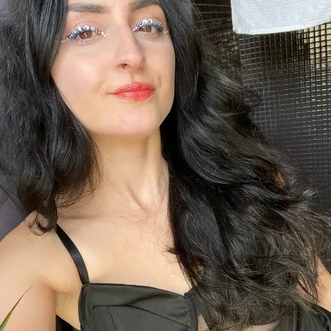 @carmillaxo