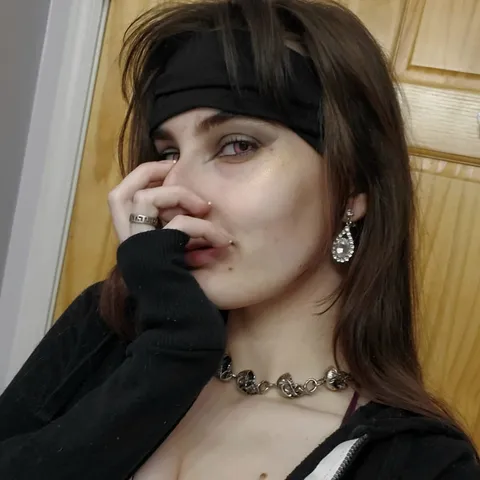 @Celeste_Unhinged