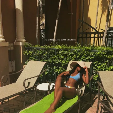 @dreamsofeve