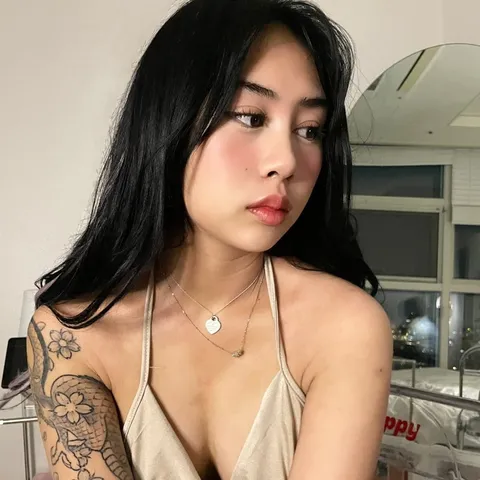 @ElaBunny