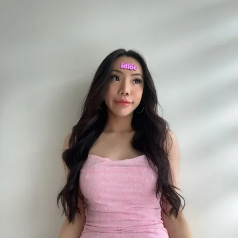 @evil_evie