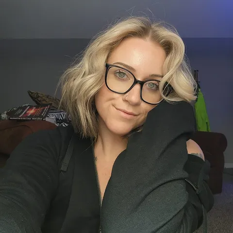 @fearthefae