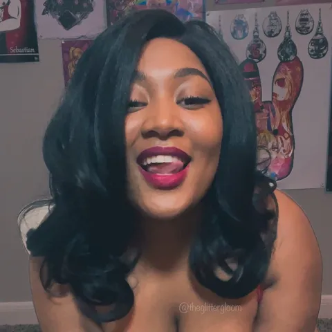 @GlitterGloom