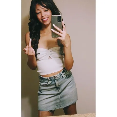 @Goddess_Jenna