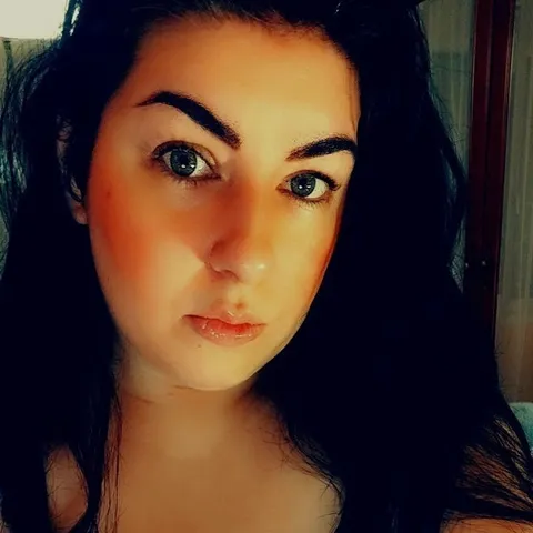 @HornySophi