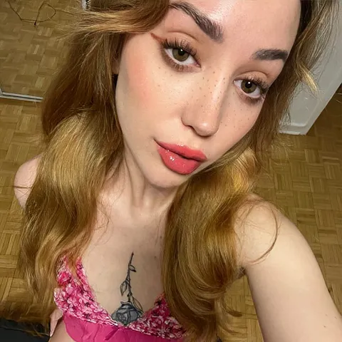 @josieeblakee