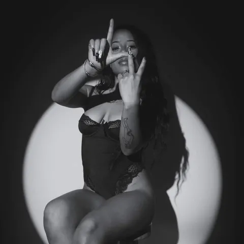 @kennysweetheartt