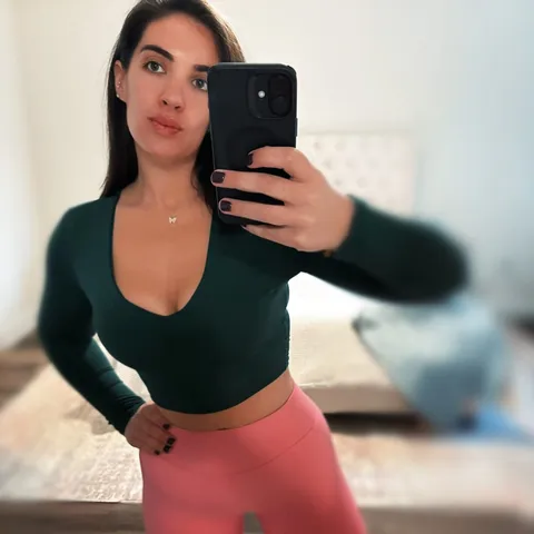 @Laylaaxxx