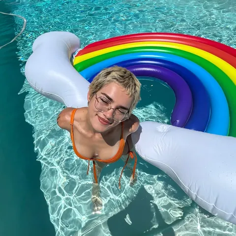 @LifeOnVenus