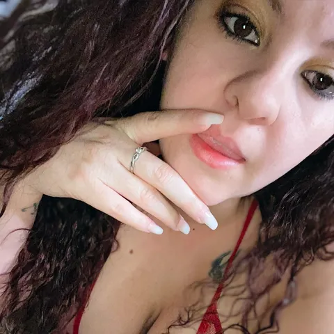 @NicoleAnn