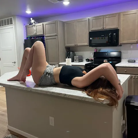 @Officiallyevierae