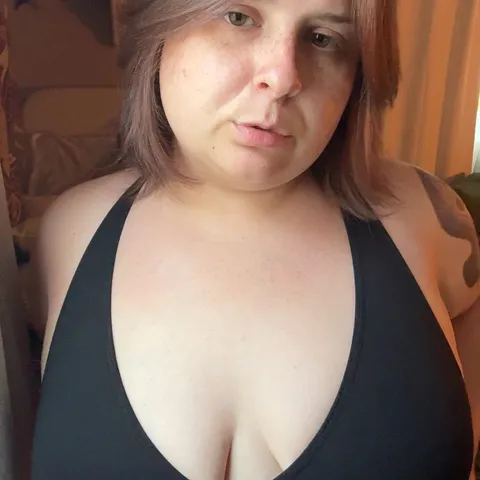 @OliviaOwl