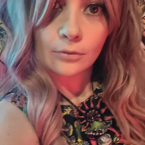 @PrincessRaynbow