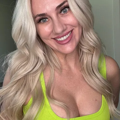 @soleyamandaxo