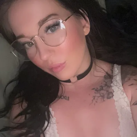 @thebootybabes
